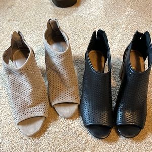 EUC 2 Pair of Aerosoles High Frequency sandals!!😃